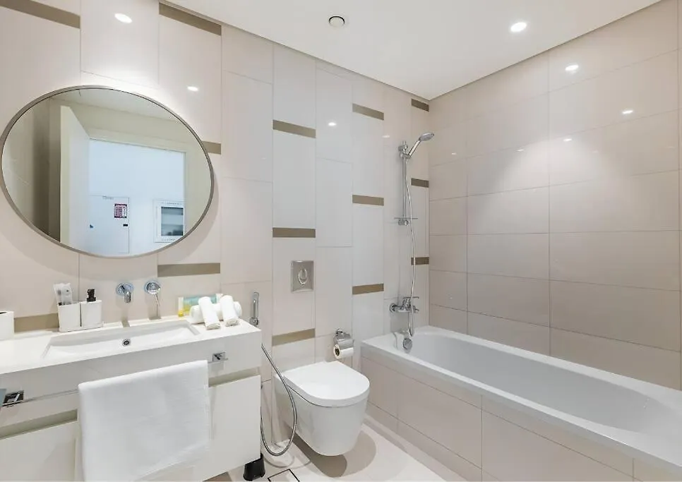 Myduomo- Prime 2Br Beachfront, Palm & Marina Views-1606 Dubai 0*,